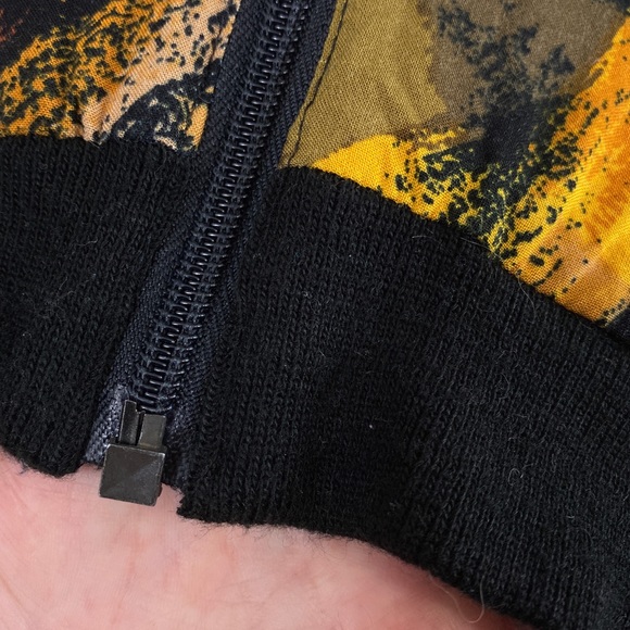 Alluffe 80s vintage retro jacket with orange, yellow, and green floral print - Picture 7 of 9